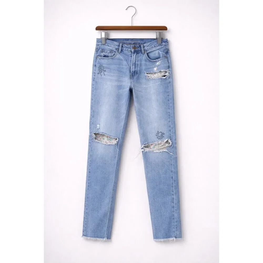 American Eagle x Keith Haring Light Blue Denim Distressed Mom Jeans 4 Reg